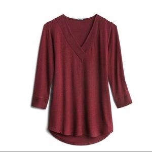 PINK CLOVER KALLIYAN BRUSHED KNIT V-NECK TOP